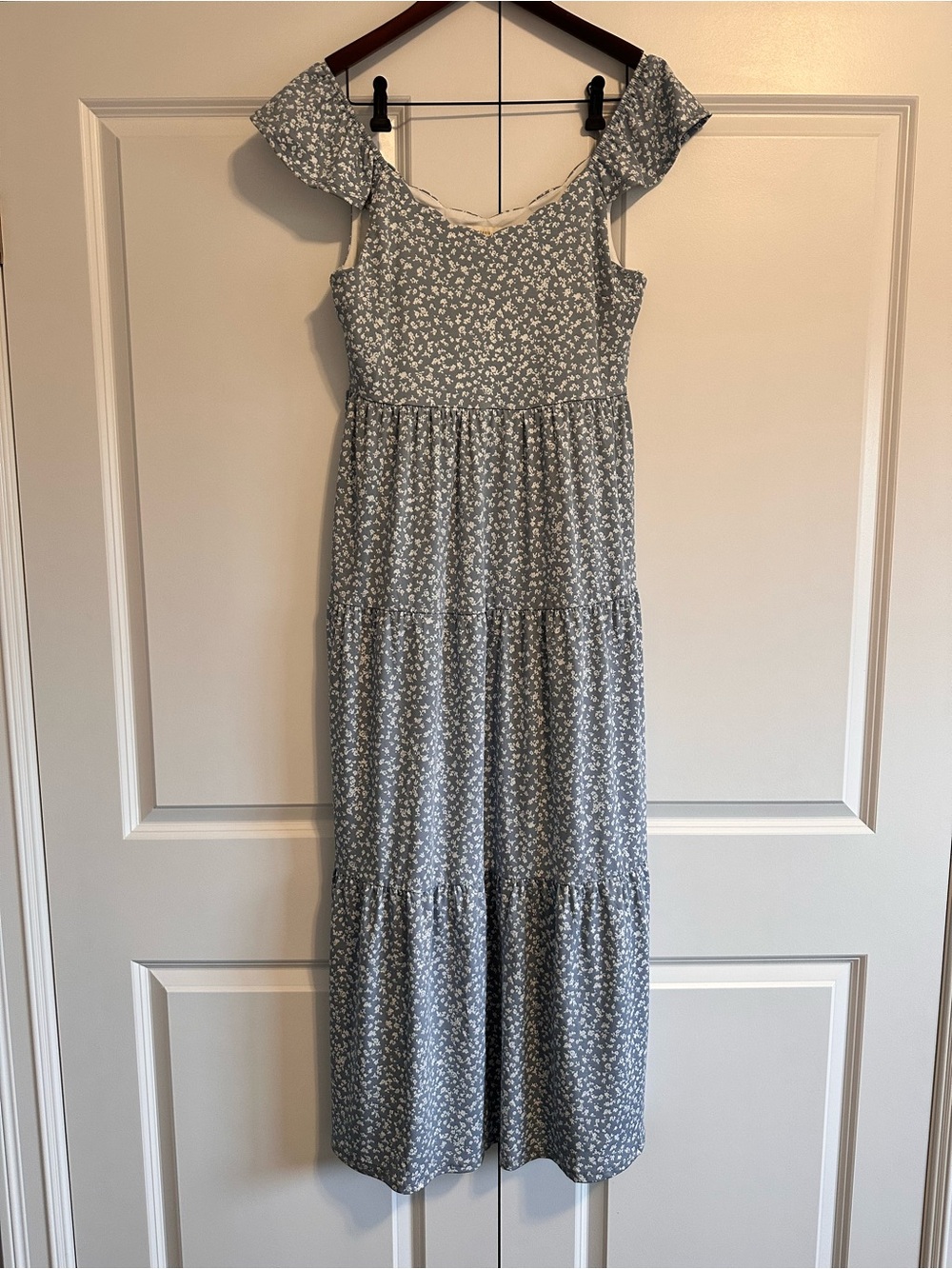 Monteau Blue and White Floral Print Maxi Dress